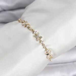 Tegan Gold Renk Yonca Model Zirkon Taşlı Asansörlü Kadın Bileklik TG27BB8341