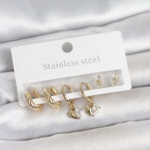 Tegan 316L Çelik Gold Renk Kalp Detaylı Kadın Küpe Seti TG27BKP11693