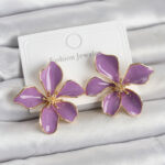 Tegan Mor Mineli Çiçek Model Pirinç Kadın Küpe TG27BKP11729