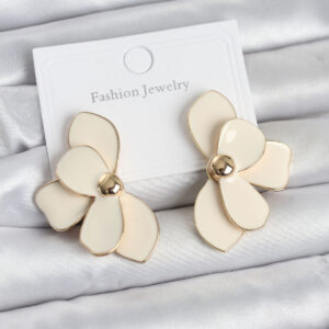 Tegan Krem Mineli Lotus Model Pirinç Kadın Küpe TG27BKP11734