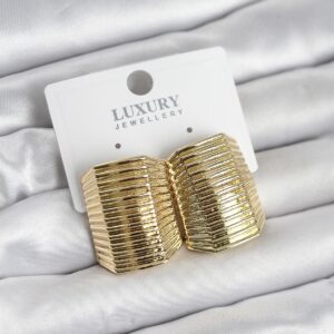 Tegan Gold Renk Pirinç Vintage Esintili Statement Küpe TG27BKP11736