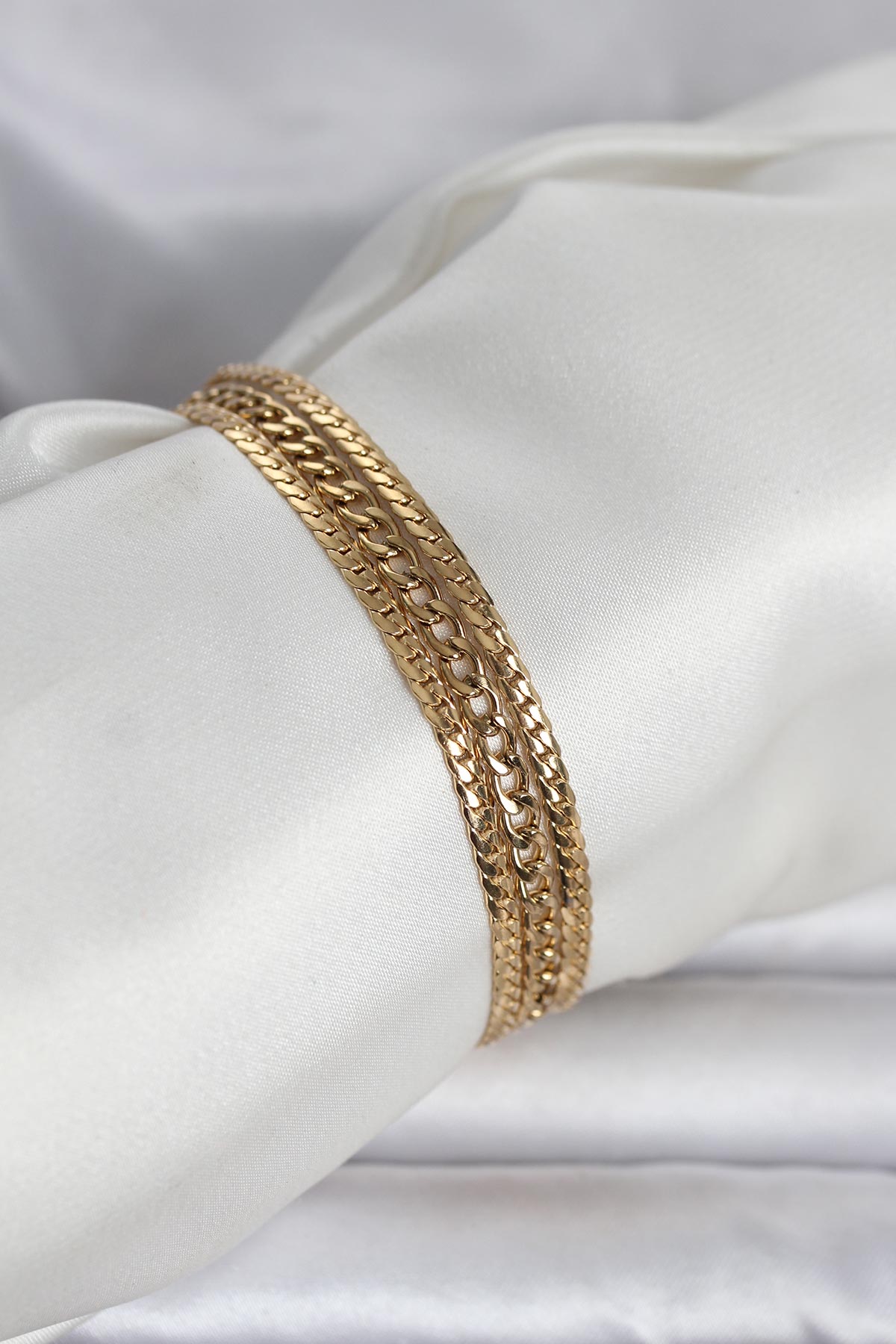 Tegan 316L Çelik Gold Renk 3'lü Kadın Bileklik TG27BB8384 - Görsel 1