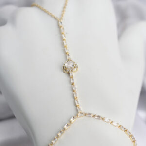 Tegan Gold Renk Pirinç Zirkon Taşlı Kalp Model Şahmeran TG27SN783